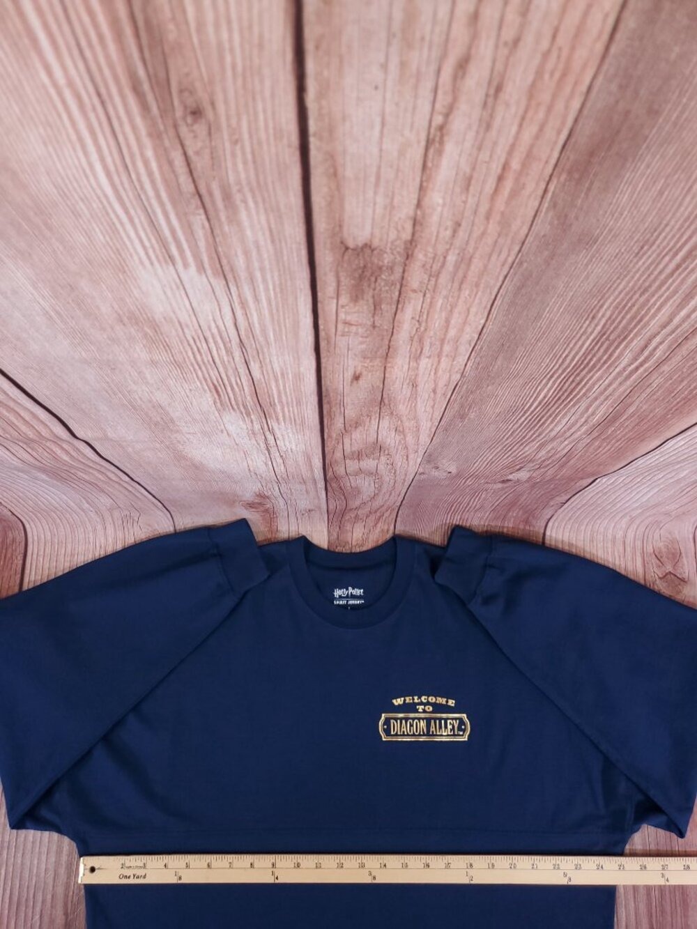 Harry Potter Wizarding World Spirit Jersey Shirt Large Navy Gold Diagon Alley - Picture 12 of 13